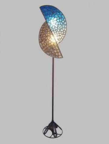 Lampadare de la Neyl Glass Art