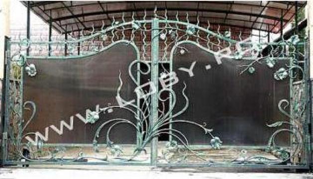 Poarta si panou de gard din fier forjat Select de la Loby Design