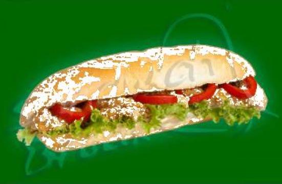 Sandwich snitel cu susan de la Brami Production Srl