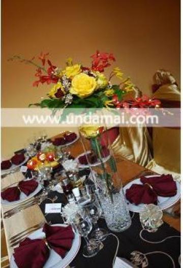 Aranjament floral nunta in cilindru sticla