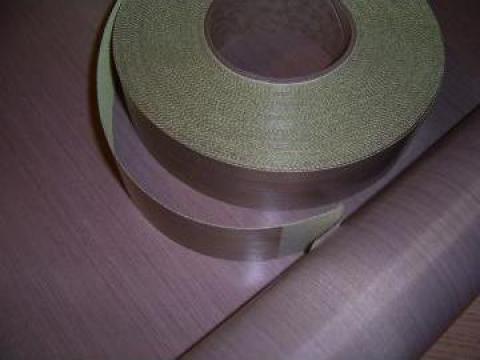 Tesatura de fibra sticla teflonata PTFE cu lipici de 0,15 mm de la Tehnocom Liv Rezistente Electrice, Etansari Mecanice