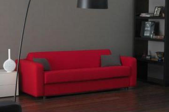 Canapele extensibile pe comanda de la SC Furniture and Sofa SRL