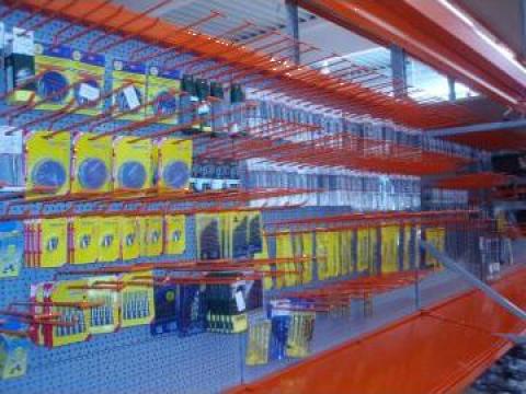 Rafturi metalice pentru spatii comerciale de la Store Logistic