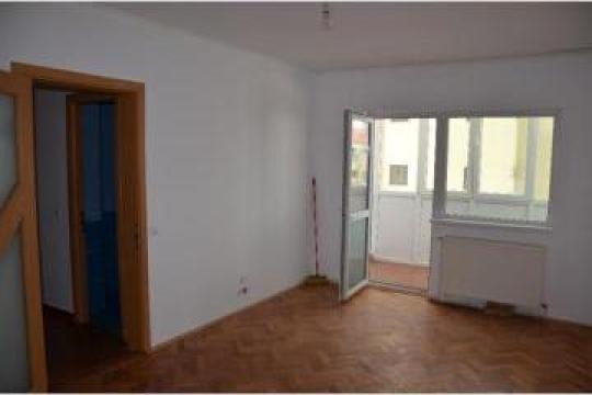 Apartament 2 camere decomandate Sibiu - Zona Vasile Aaron