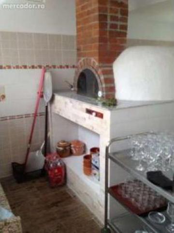 Cuptor de pizza cu vatra rotativa de la S.c. Boiler & Pipes S.r.l
