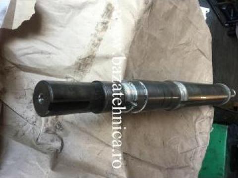 Reparatie ax pompa de vid, incarcare cu sudura de la Baza Tehnica Alfa Srl