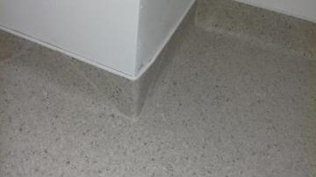 Covor PVC / linoleum / tarkett de la Optim Floor Srl