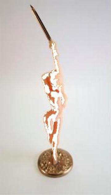 Figurina nud Xena printesa razboinica de la Prodrupo Consulting