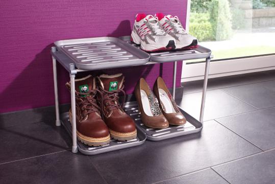 Suport pentru pantofi cu 4 tavi pentru colectarea umezelii de la Plasma Trade Srl (happymax.ro)