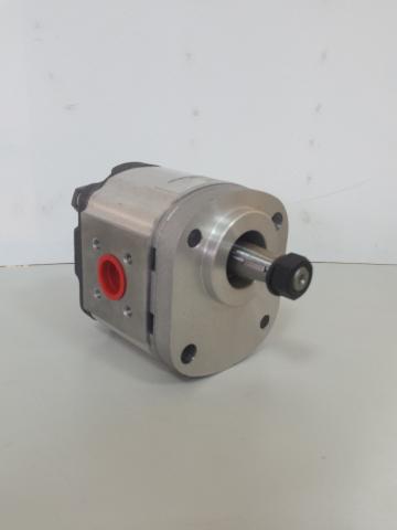 Pompa hidraulica 0510615326 pentru Deutz de la SC MHP-Store SRL