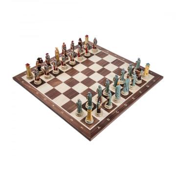 Set ceramic Roma Antica cu Tabla de sah de nuc de la Chess Events Srl