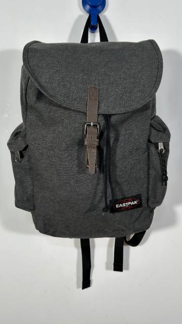 Rucsac Eastpak unisex de la In Carouri Srl