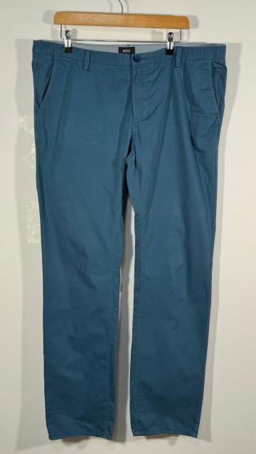 Pantaloni Hugo Boss marimea W54 barbat de la In Carouri Srl