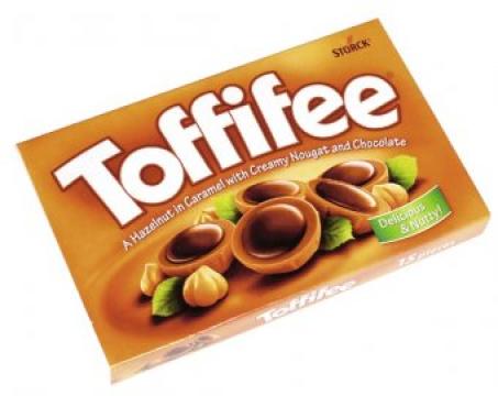 Praline ciocolata Toffifee 125g de la Supermarket Pentru Tine Srl