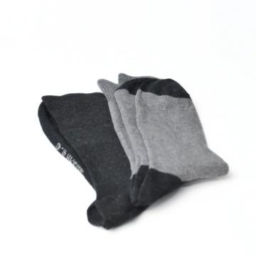 Sosete gri si negre cu fir de argint - 2 perechi de la Sockspoint Srl