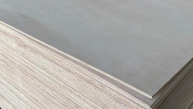 Placaj Albasia B/BB 4mm 2440x1220mm de la URBANIX SRL