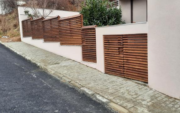 Garduri din lemn de la ATG Contact Srl