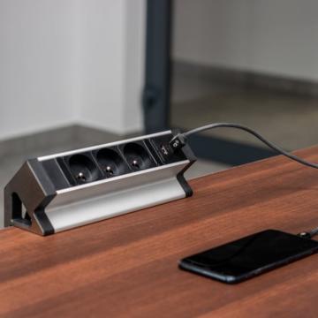 Priza Desk Box USB de la Bricozol Mob Srl