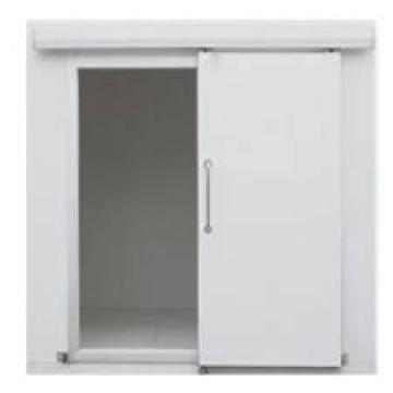 Usa refrigerare culisanta 1120 x 2400 mm de la Cold Tech Servicii Srl.