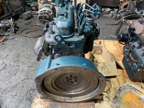 Motor Kubota D1105