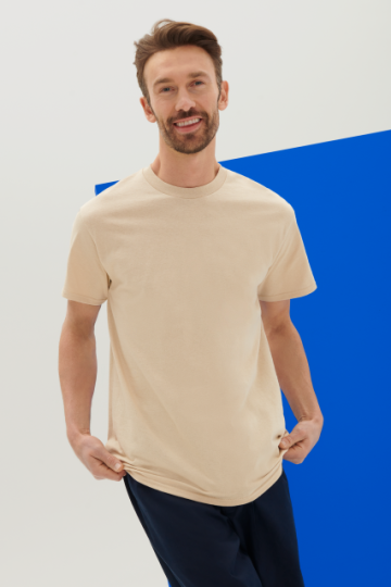 Tricou la baza gatului de la Branio