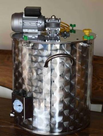 Oala motorizata 75 litri cu mixer