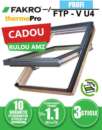Fereastra mansarda cu rama de etansare Fakro FTP-V U4, lemn de la Deposib Expert Srl
