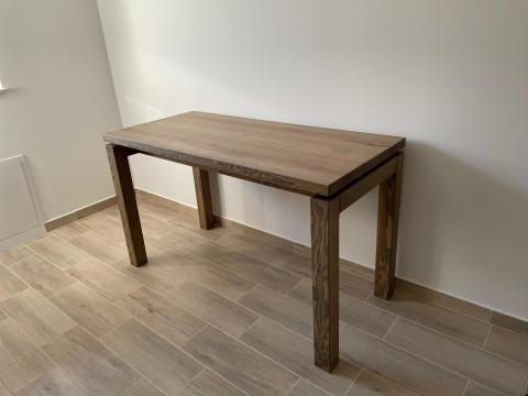 Masa dining cu blat floating de la Dada-Holz
