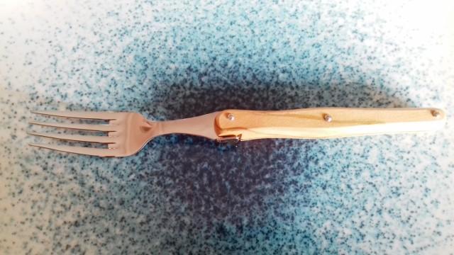 Furculita masa Laguiole din inox, cu maner din lem de la Ad Horeca Concept Srl