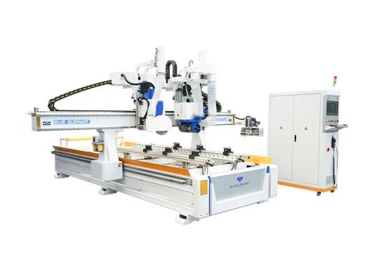 Centru de prelucrare CNC multifunctional