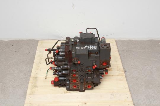 Distribuitor hidraulic principal Case CX130