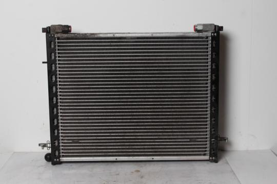 Racitor ulei John Deere 8R 310 de la PFP Auto Srl