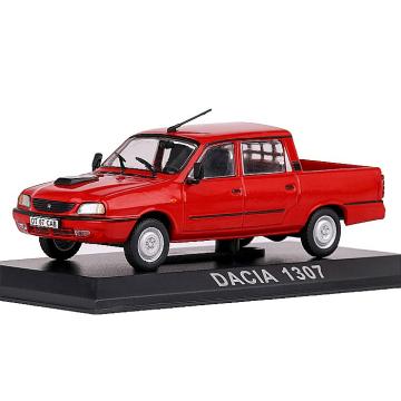 Macheta auto Dacia 1307 cabina dubla, rosie, scara 1:43 de la Hobbyplanet Romania